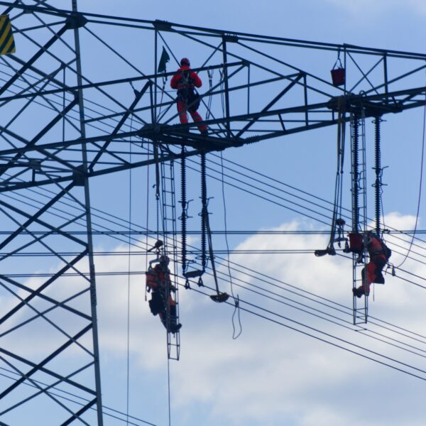 Transmission connects hydro voltage